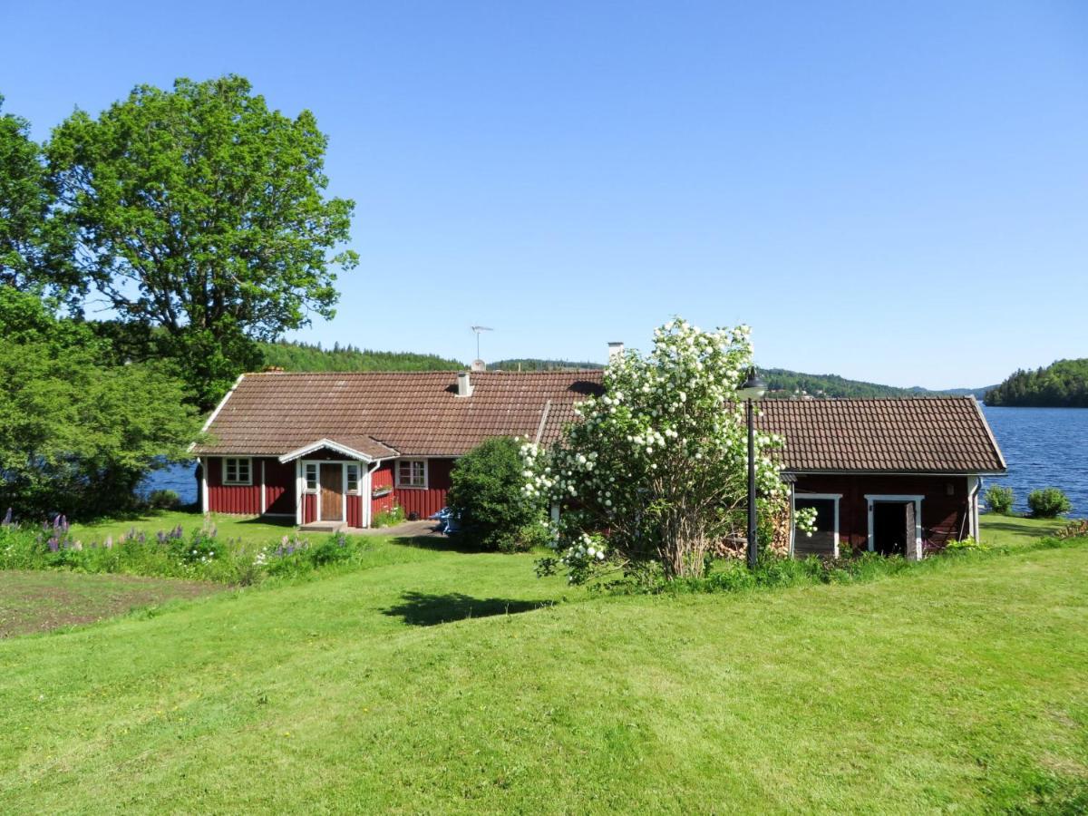 Holiday Home Fågelkärr Sjöstugan - SND115 Gränna Exteriör bild